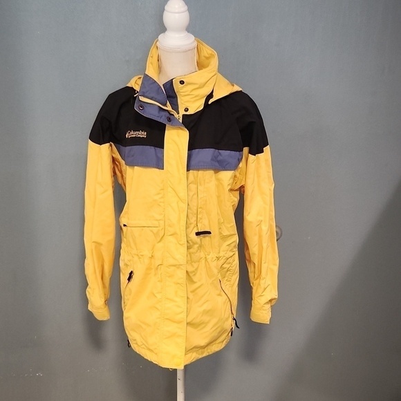 Columbia Jackets & Blazers - Vintage 90's Columbia core Interchangeable extra long puffer snow ski co…